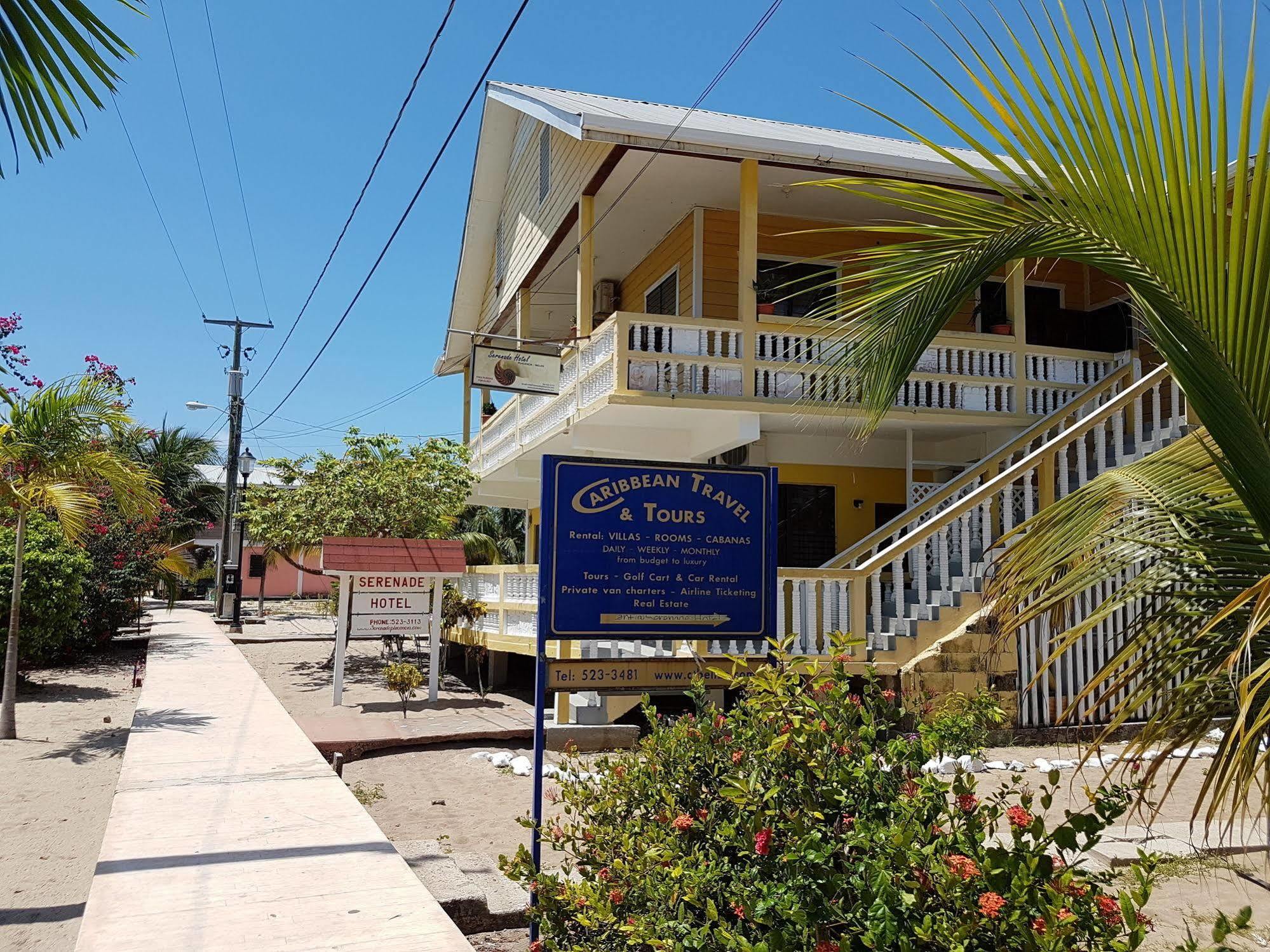 Serenade Hotel Placencia Eksteriør billede